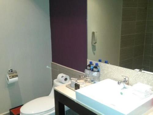 Hard Rock-Megapolis, Área Metropolitana