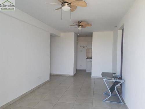 Mystic Blue, Panamá