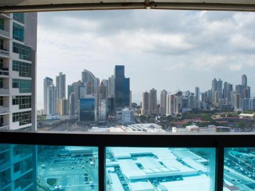 Pacific Bay, Panamá