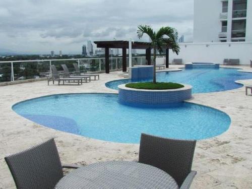 Bahia del Golf, apartamento