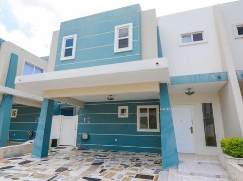 Alpes, San Miguelito