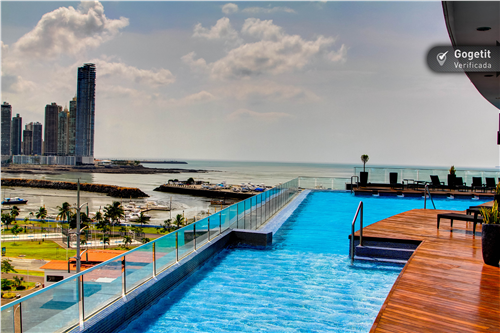 Yacht Club, apartment