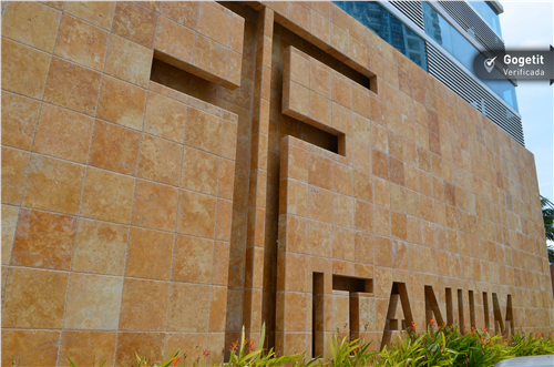 Titanium, Costa del Este