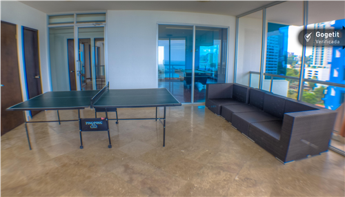 Sky Residences, Avenida Balboa