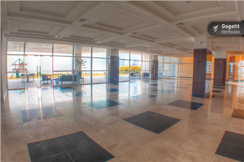 Oasis on the Bay, Área Metropolitana