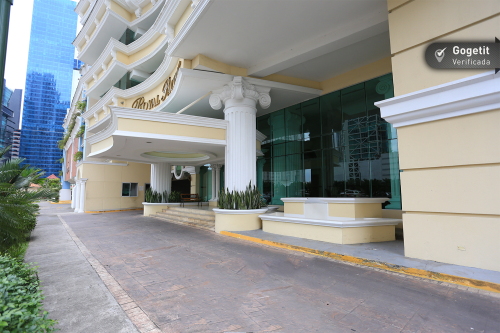 Royal Pacific, apartamento