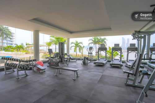 Miradores de la Bahia, Área Metropolitana