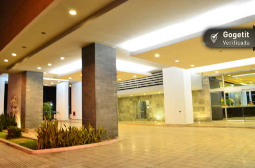 Destiny , Avenida Balboa