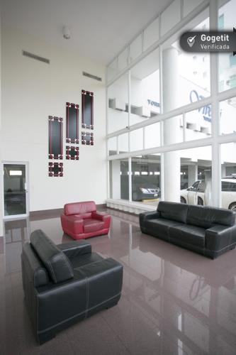 Vivendi Tower, Betania