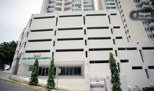 Majestic Gardens, apartment