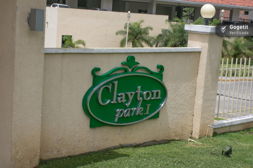 Clayton Park, Panamá