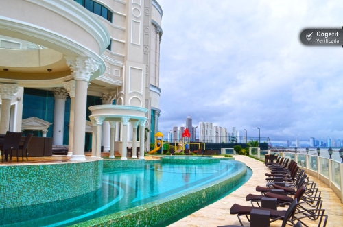 Venetian Tower, Metropolitan Area