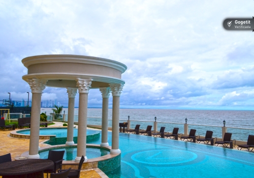 Venetian Tower, Metropolitan Area