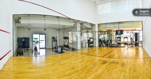 The Mirage, Metropolitan Area