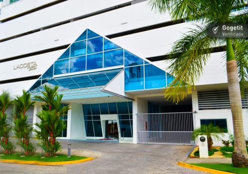 Lacosta, apartamento