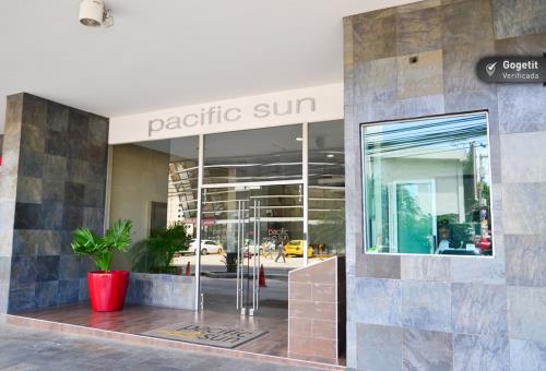 Pacific Sun, Metropolitan Area
