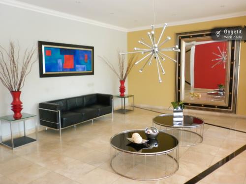 Metropolitan 1, San Francisco