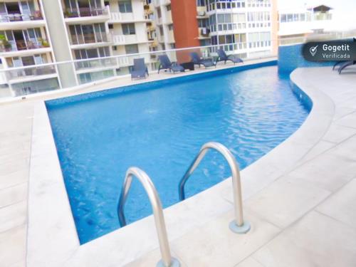 The Forum, El Cangrejo