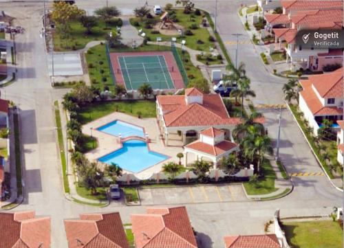 Villa Valencia, Casa en alquiler en Juan Diaz | Villa Valencia -  P1849575