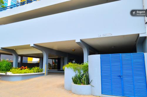 La Gaviota , Área Metropolitana