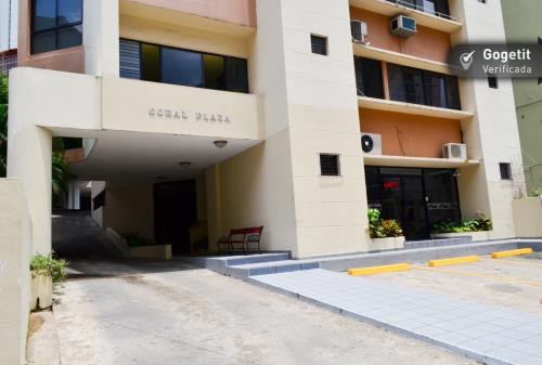 Coral Plaza , Bella Vista
