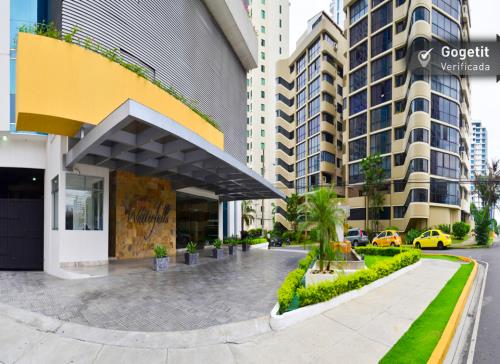 Waterfalls, Área Metropolitana