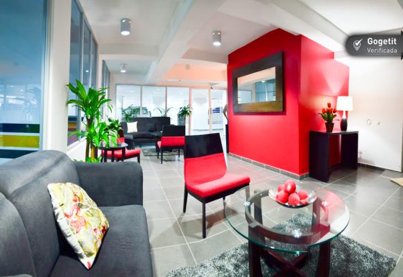 Sunshine by the Park, Parque Lefevre