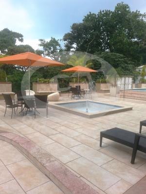 Embassy Village, Ancón