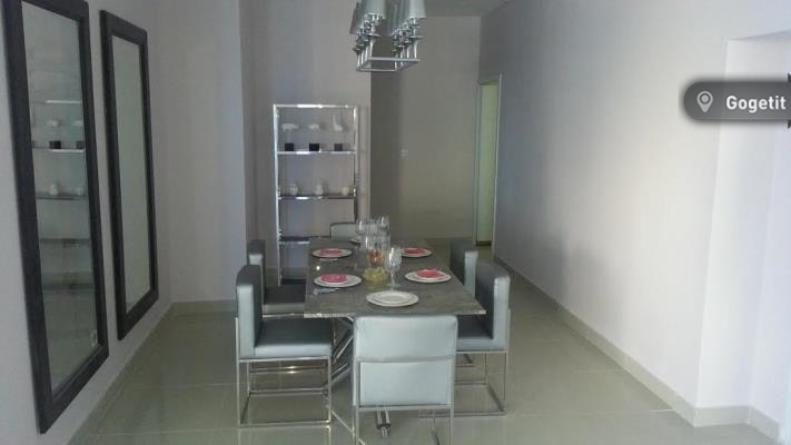 Astoria , Área Metropolitana