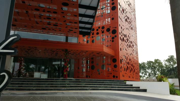 Paramount, Costa del Este