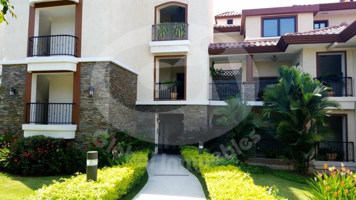 Embassy Club Garden, Ancón