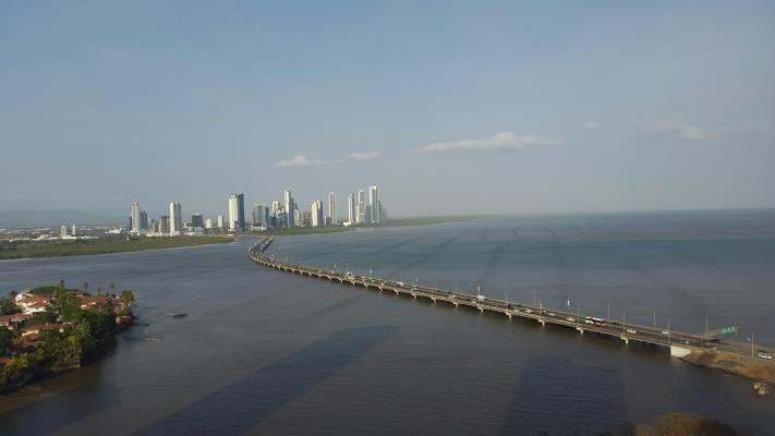 Ocean Sky, apartment