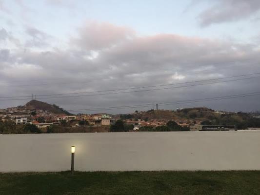 Residencial Horizontes, casa