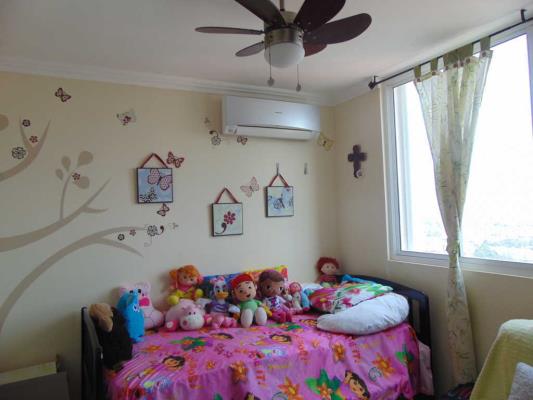 Rim Tower , apartment