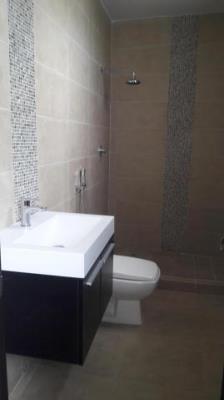 The One Tower , apartment