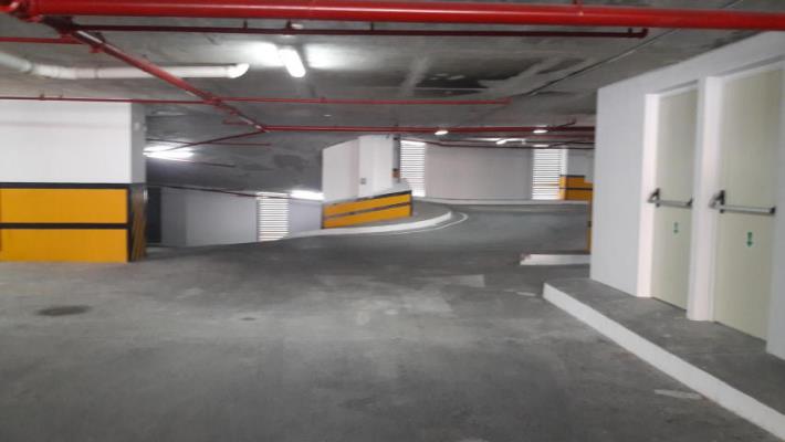 The One Tower , apartment