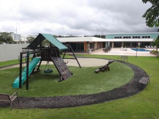 Alpes, San Miguelito