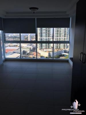 Costa del Este Country club , apartamento