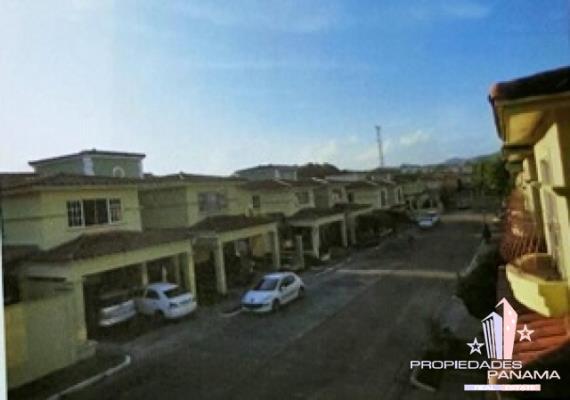 Crystal Spring, casa