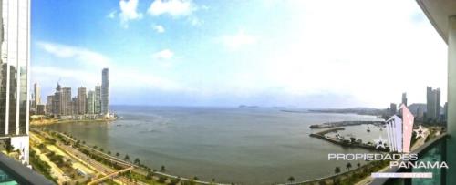 Yoo Panama, Avenida Balboa