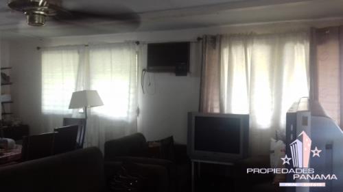 , Casa en alquiler en Parque Lefevre | P117516