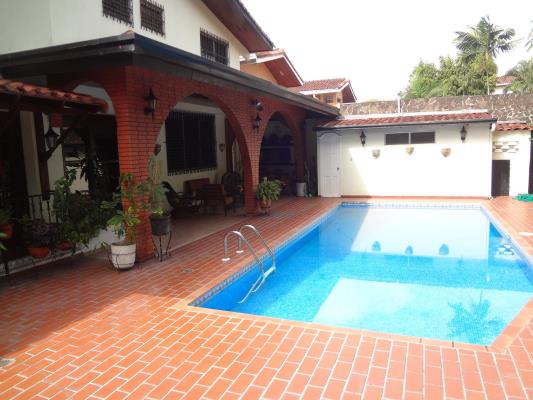 , Casa en venta en Betania | P117635