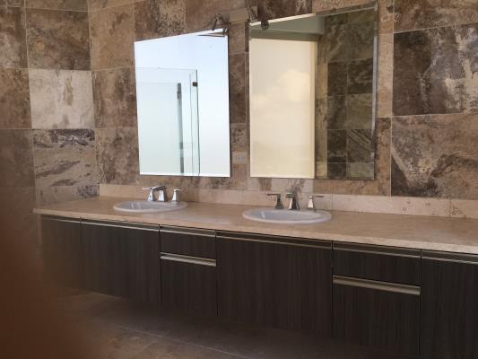 Rivage, Avenida Balboa