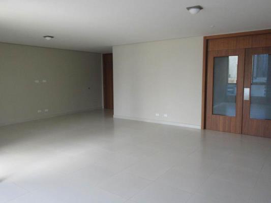 Marbella 47, Obarrio