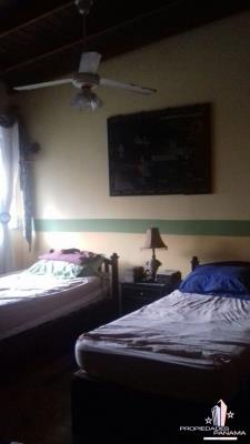 Edison Park, apartment