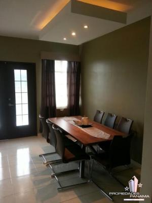 Miradores del Lago, casa