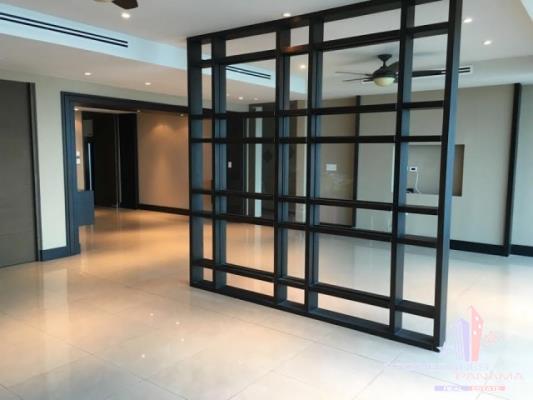 Bayside Condominium, apartment