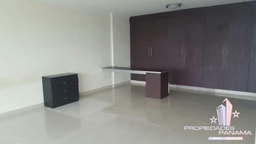 Vitro Loft, El Cangrejo