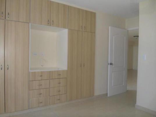 Pacific Blue, Punta Paitilla