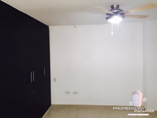 P.H. VISTA MARINA TOWERS, Apartment for rent in Pueblo Nuevo | P.H. VISTA MARINA TOWERS -  P144046